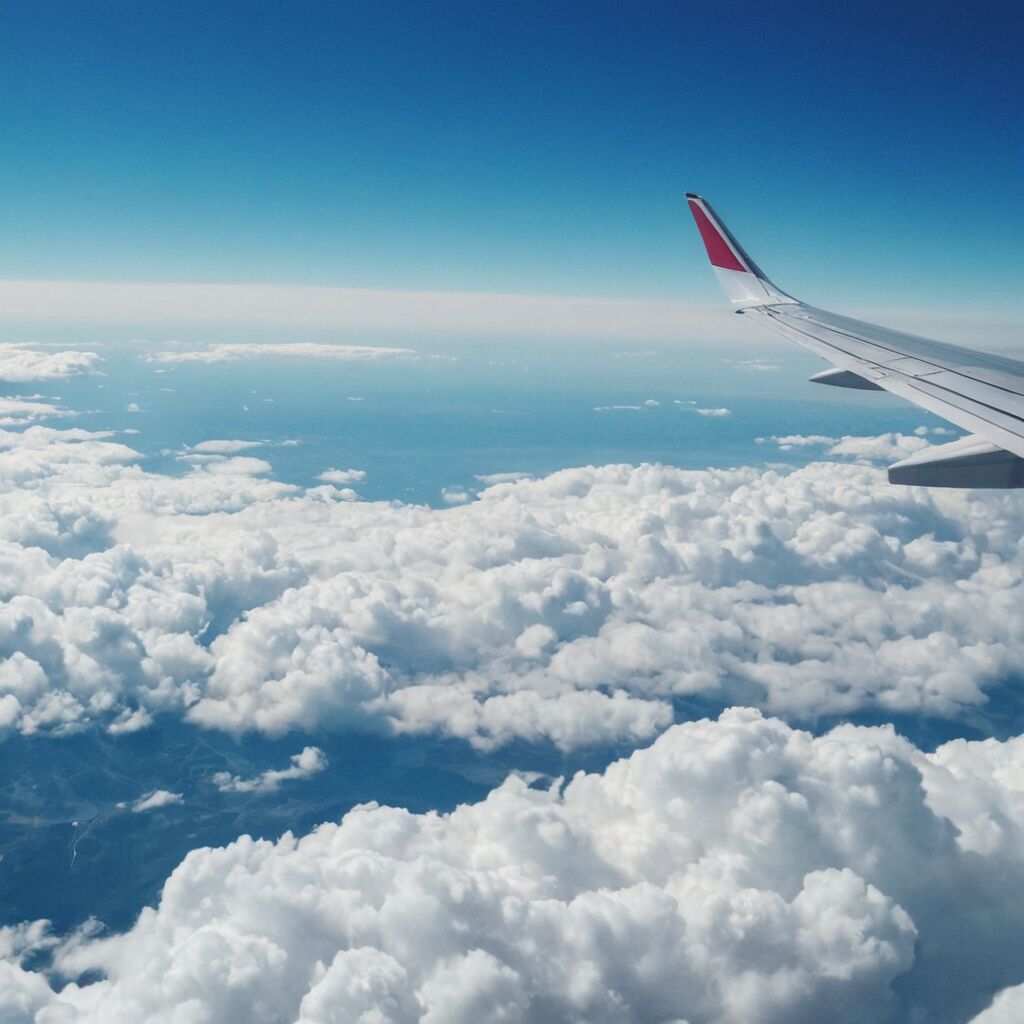 Wie lange fliegt man nach Japan? Tipps für die Reiseplanung und Flugzeiten